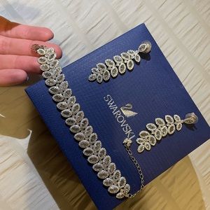Swarovski diamond bracelet and earring set